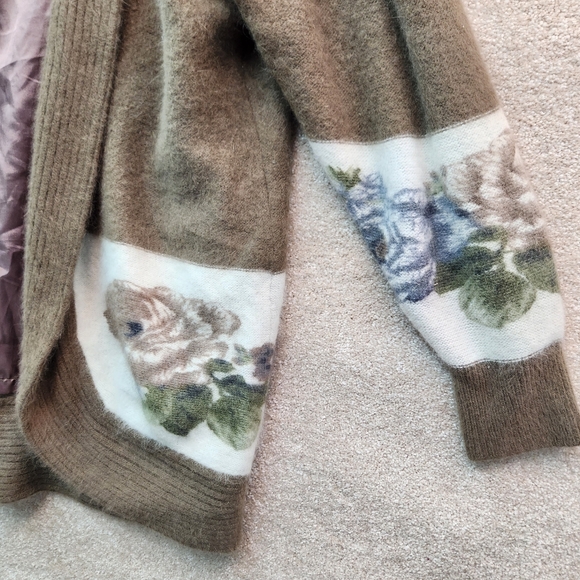 Vintage LS Collections Angora Wool Blend Cardigan Size 1X Floral - Picture 5 of 8